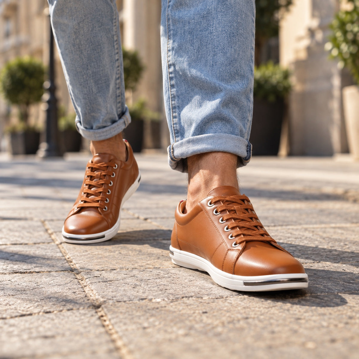 Benjamin – Men's Walking Shoes, worn on a walk