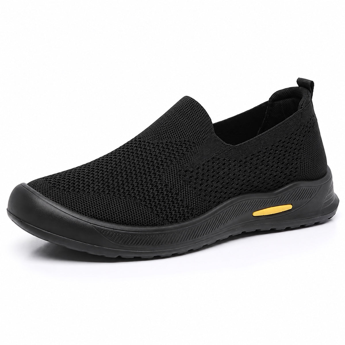 Carlson – Unisex Wide Toe Box Sneakers in Black