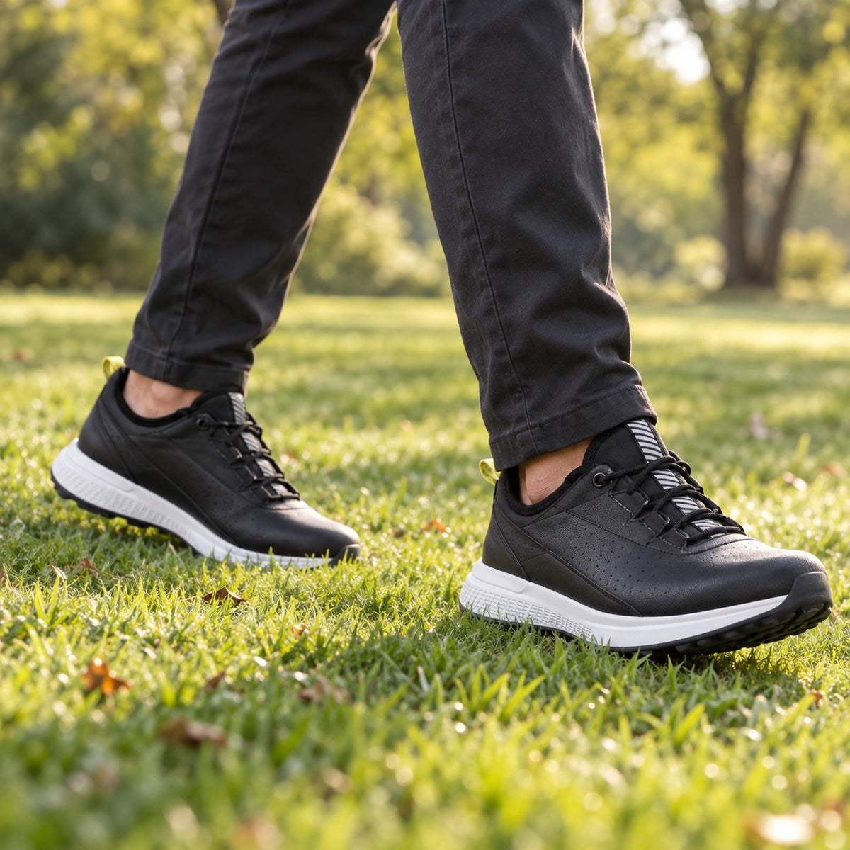 Bruce – Men's Wide Toe Box Shoes, worn on a walk