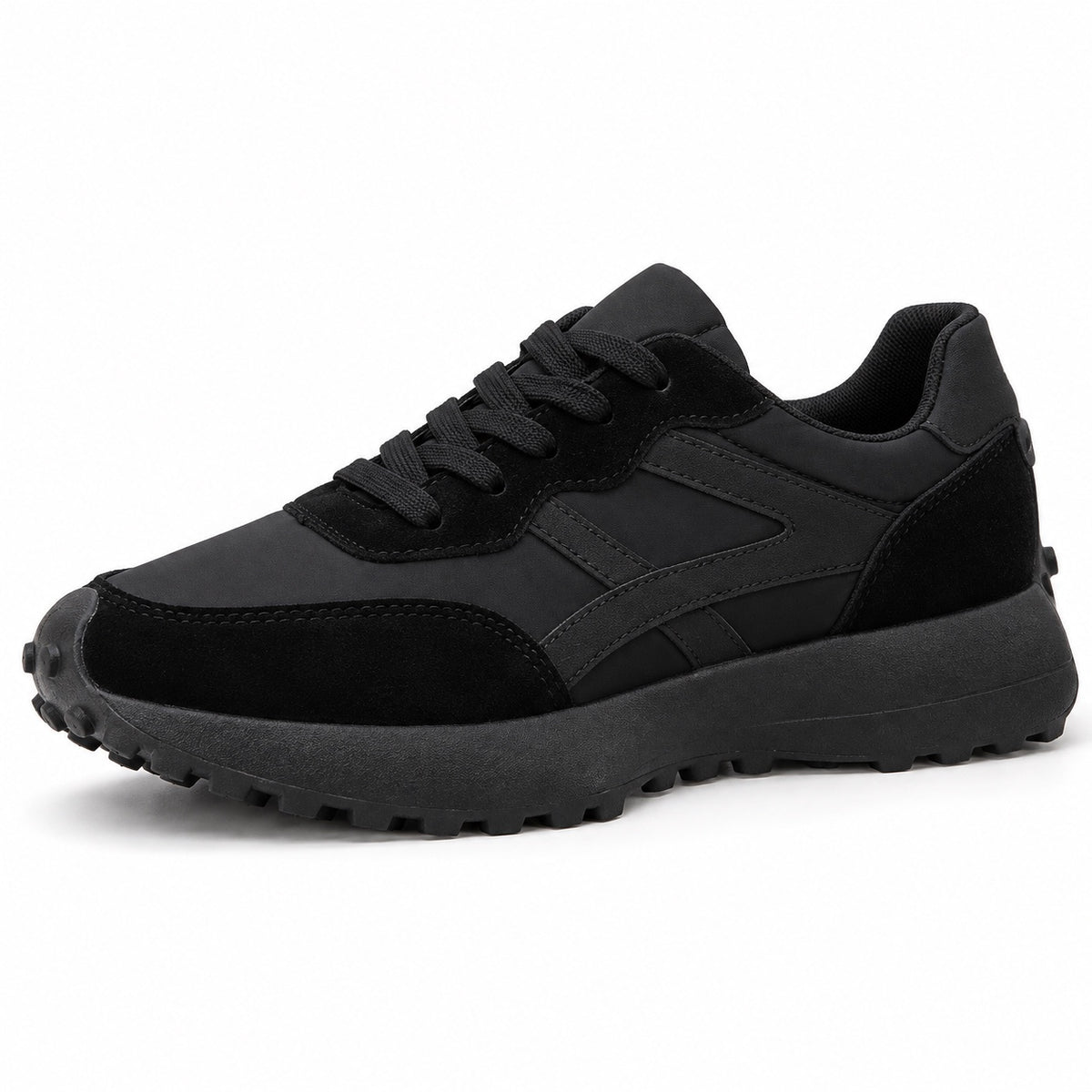 Dora – Women's Nursing Sneakers in Black B