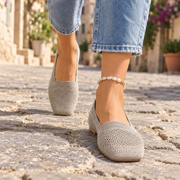 Holland – Unisex Orthopedic Shoes, worn on a walk