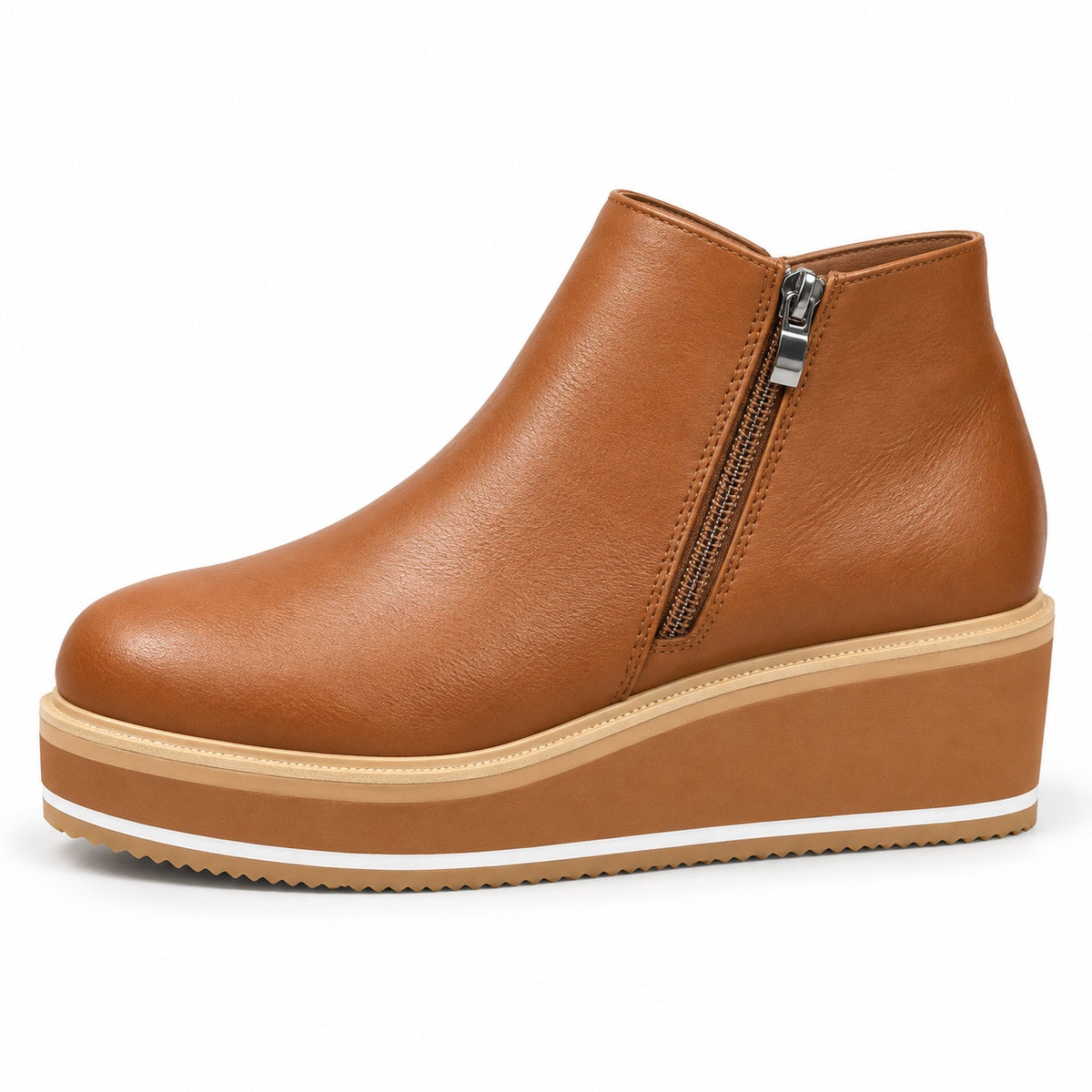 Mills – Unisex Nursing Shoes in Light Brown