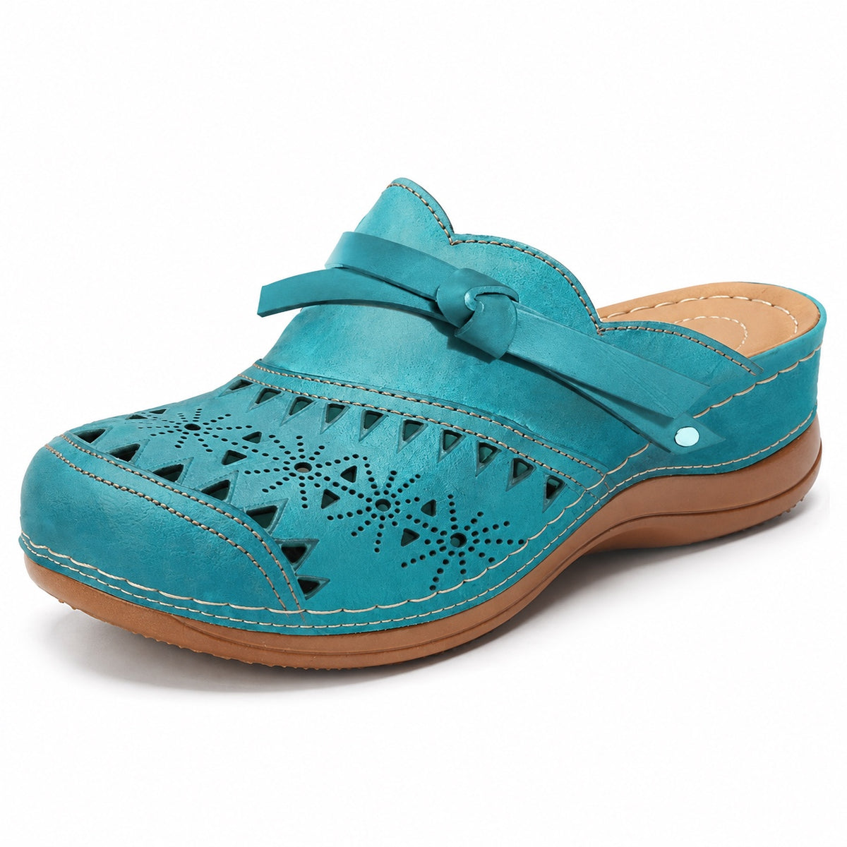 Molly – Women's Nursing Clogs in Lake Blue